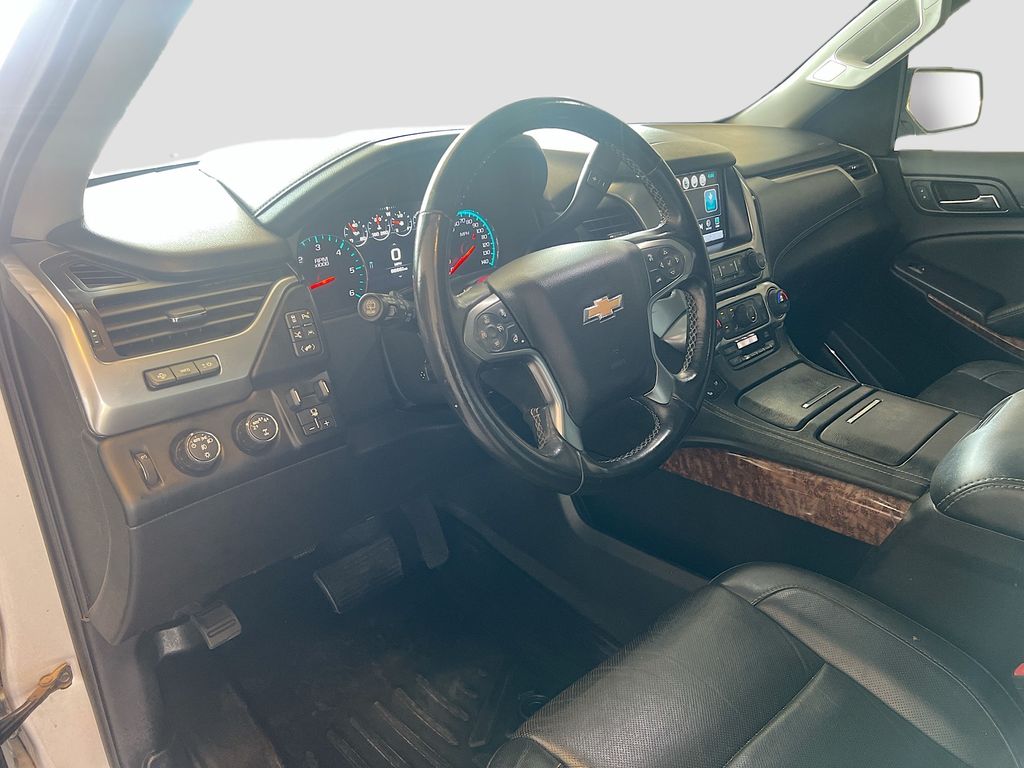 Used 2019 Silver Chevrolet Premier image 9