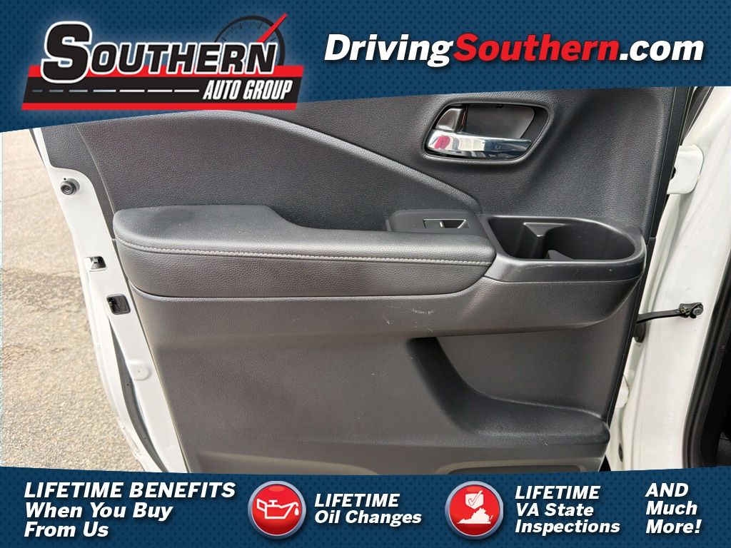 Lunar Silver Metallic 2023 Honda Ridgeline RTL AWD Pickup Truck All-Wheel Drive 9-Speed Automatic