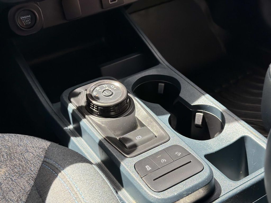 Used 2025 Ford Maverick XLT 4D Crew Cab