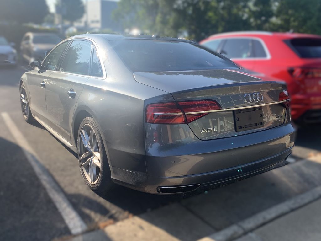 Thumbnail: 2016 Audi A8 - 6