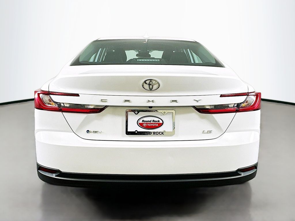 2025 Toyota Camry LE 6
