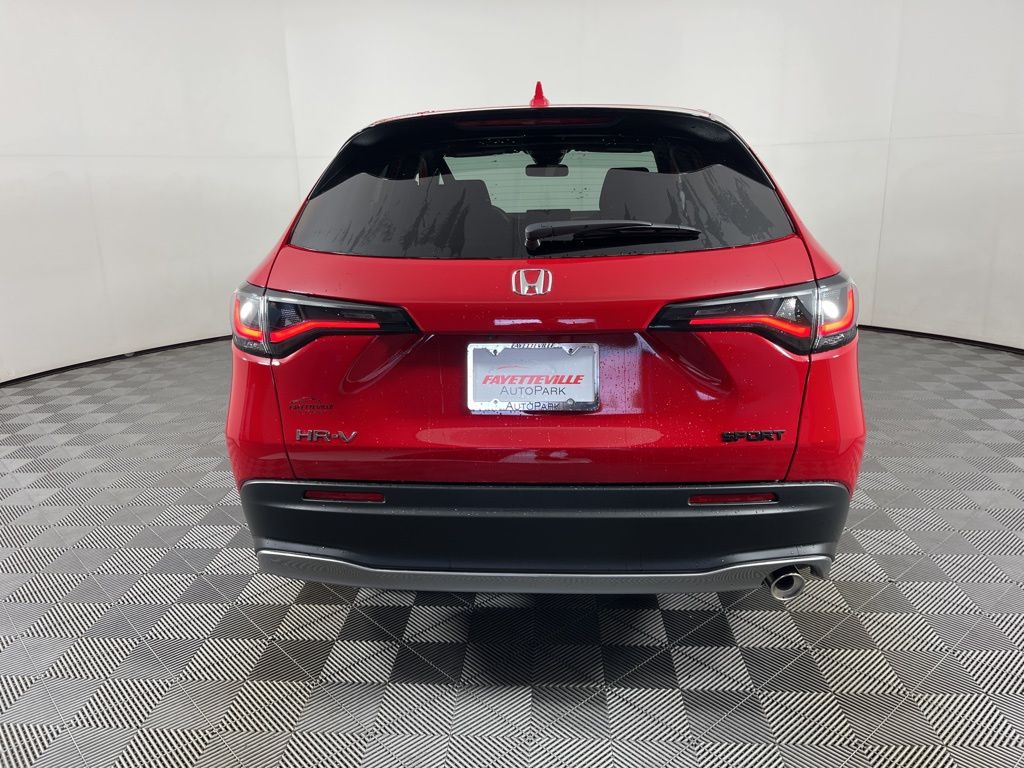 2025 Honda HR-V Sport 10