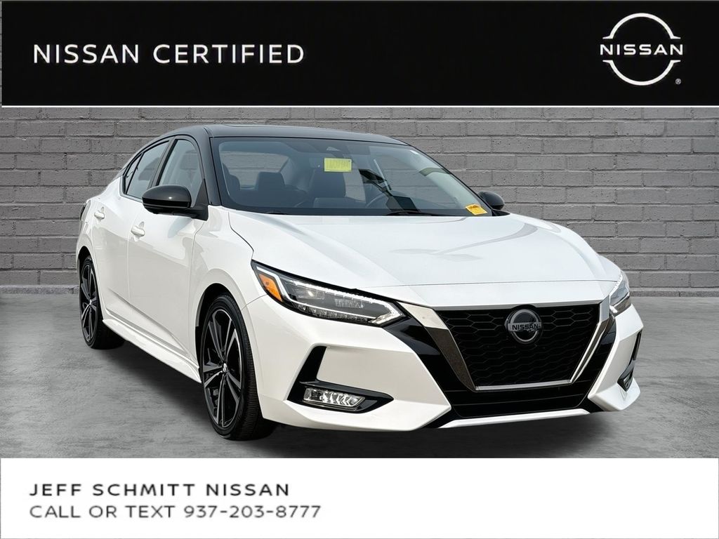 Aspen White Tricoat/Super Black 2023 Nissan Sentra Sedan Front-Wheel Drive Continuously Variable Transmission