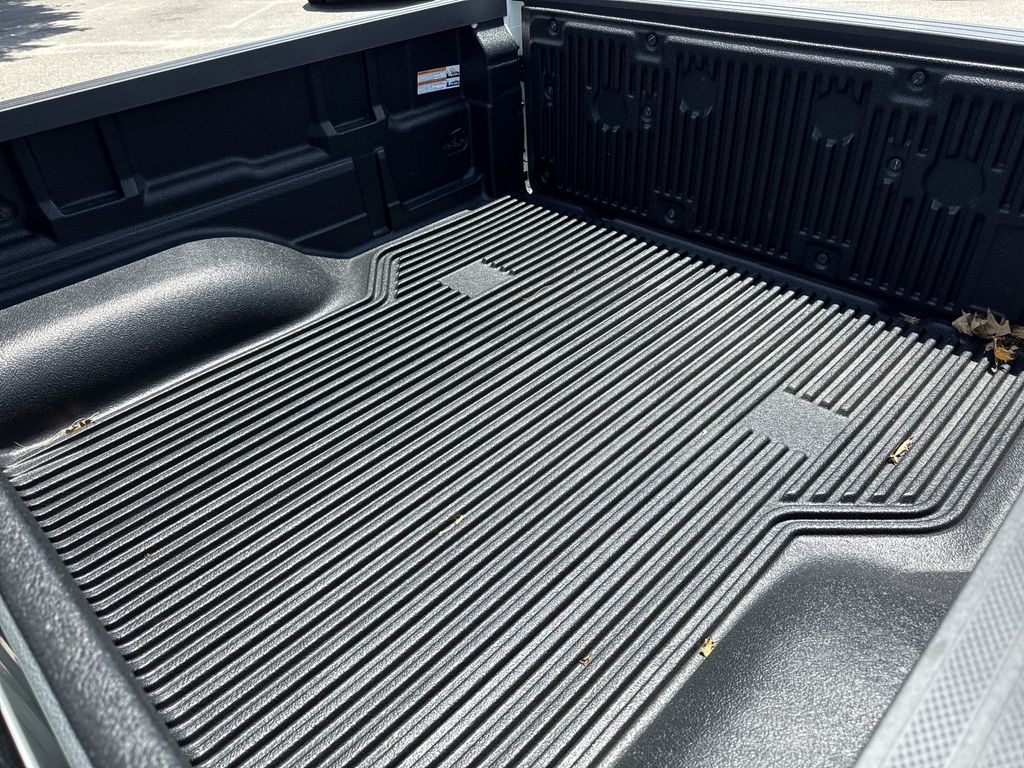 New 2026 Nissan Frontier Truck