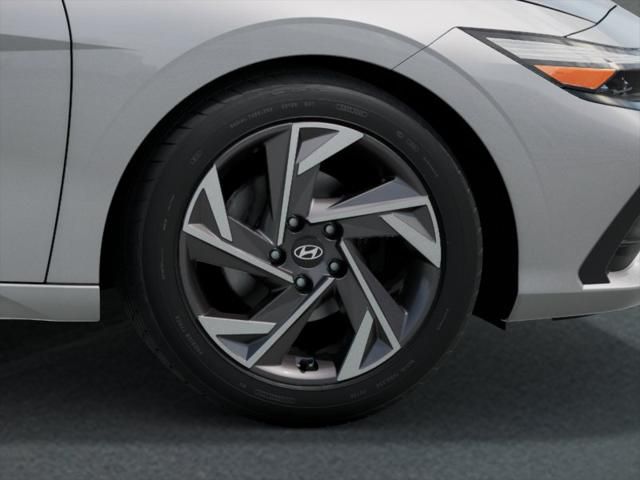 2025 Hyundai Elantra Sport 8