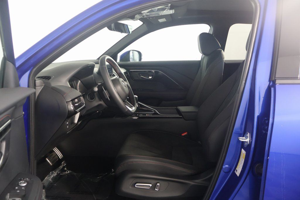 Thumbnail: 2025 Acura ADX - 5