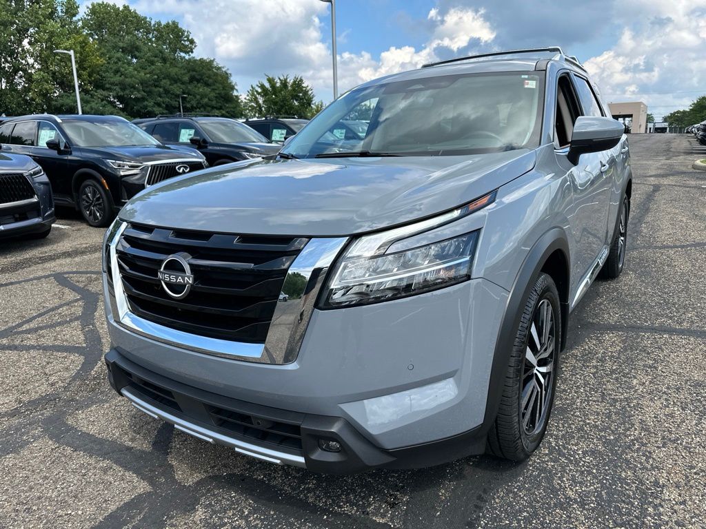 Photo 1 of 2023 Nissan Pathfinder Platinum