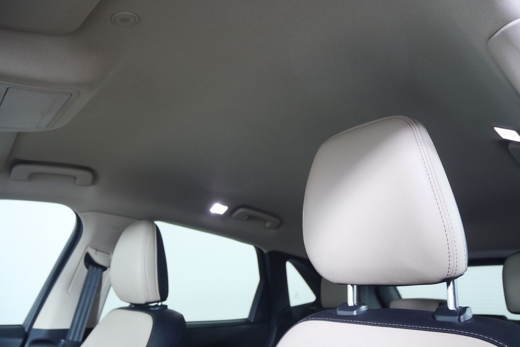 Thumbnail: 2020 Ford Escape - 11