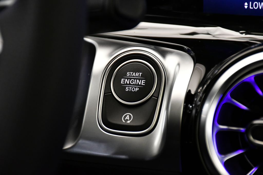 Thumbnail: 2026 Mercedes-Benz GLB - 29