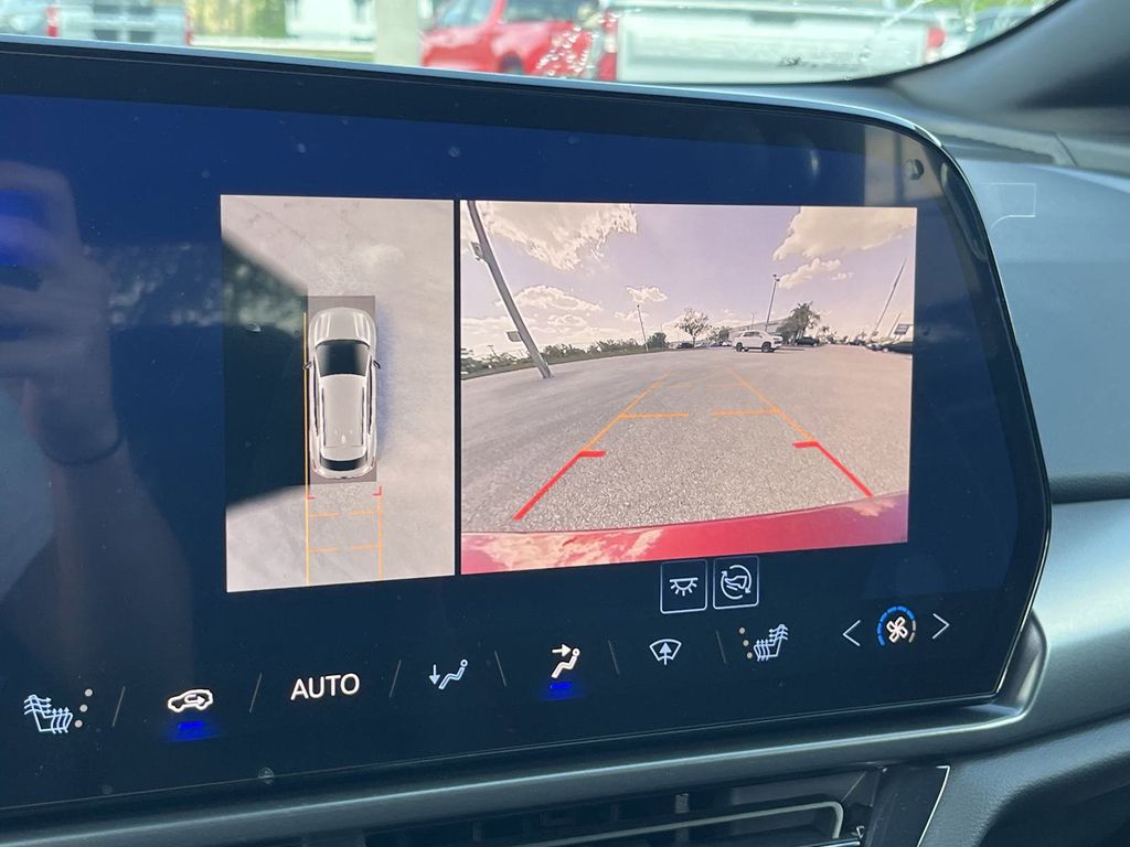 new 2025 Chevrolet Equinox EV car, priced at $34,895