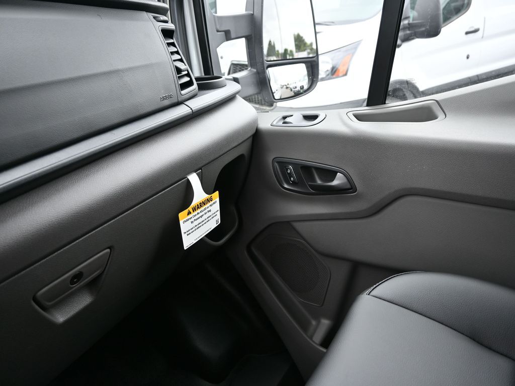 2025 Ford Transit 350 HD XL