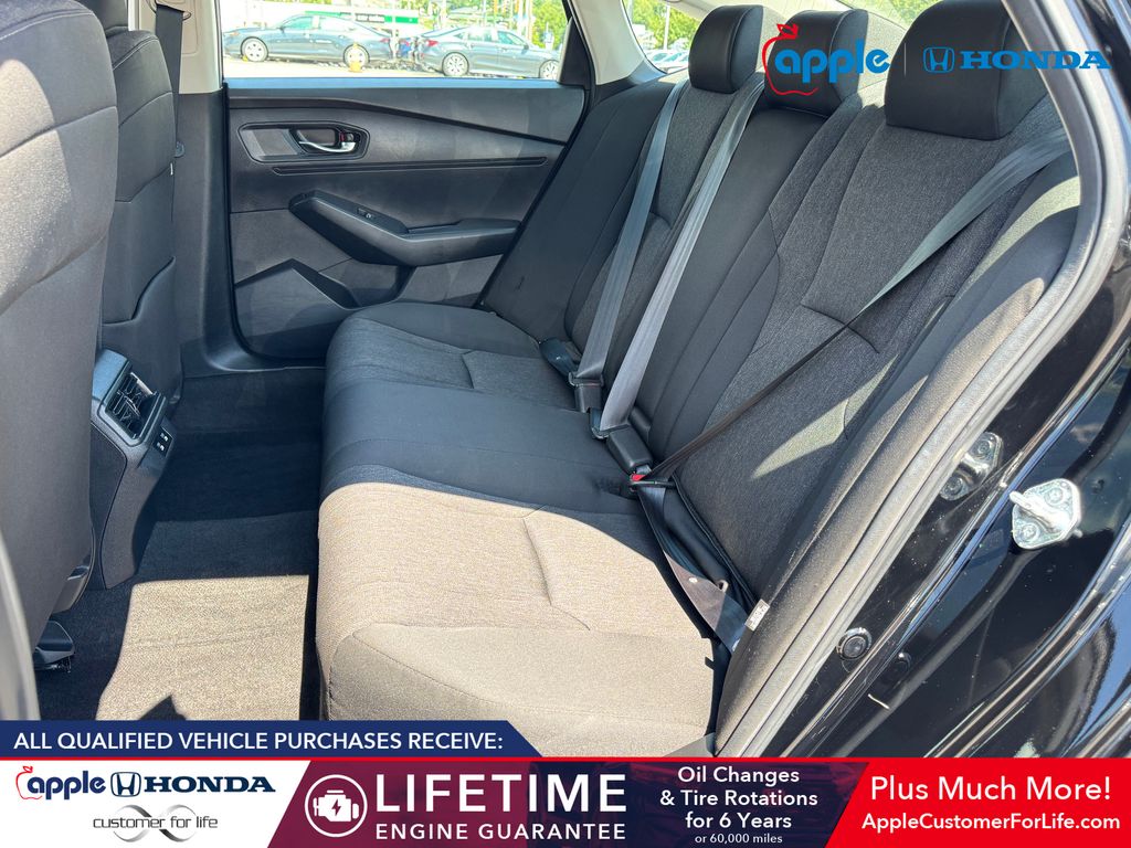 2025 Honda Accord Sedan SE