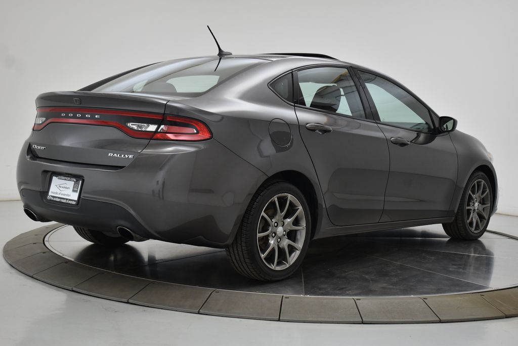 2015 Dodge Dart SXT photo