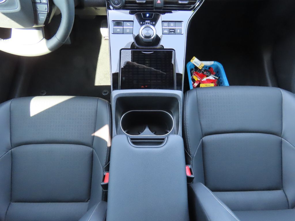 2023 Toyota bZ4X Limited 16