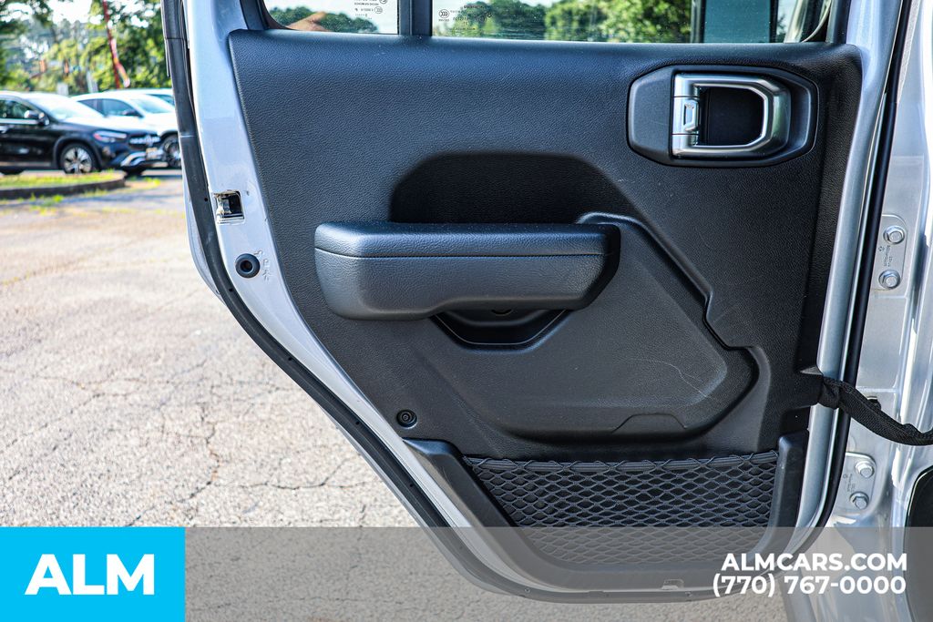 Used 2024 Silver Jeep Rubicon 4xe image 47