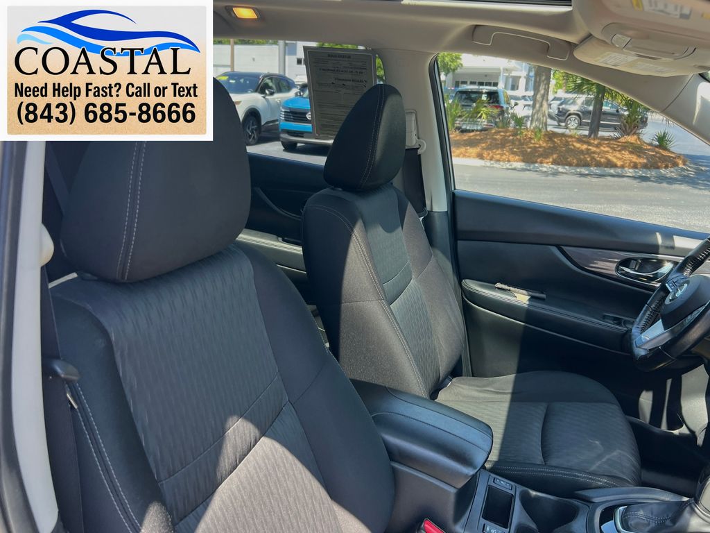 2020 Nissan Rogue SV Silver at Walterboro Ford