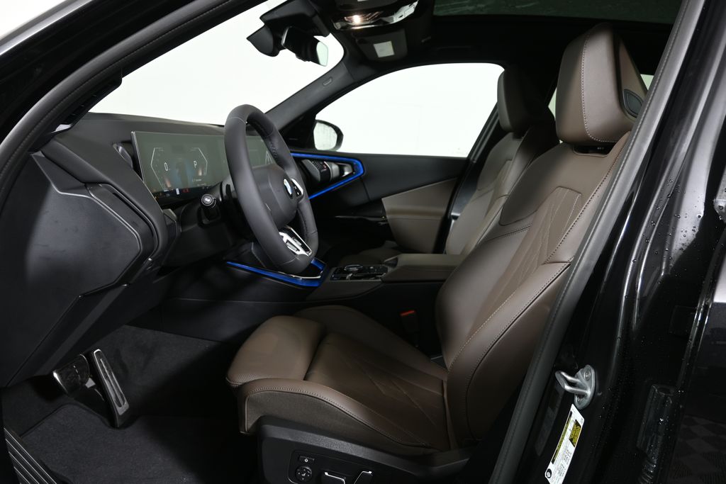 Thumbnail: 2026 BMW X3 - 3