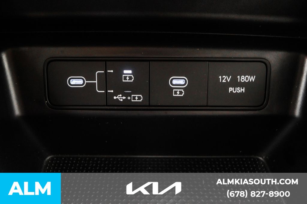 2025 Hyundai Tucson SE photo 33