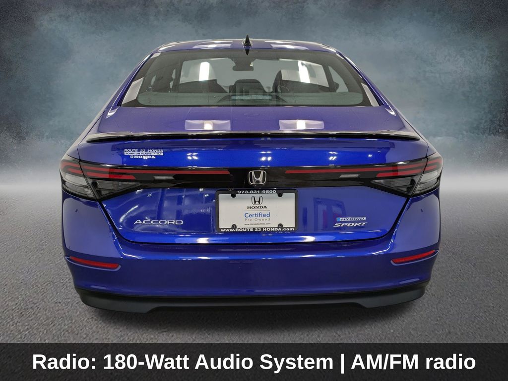 View vehicle photo 6