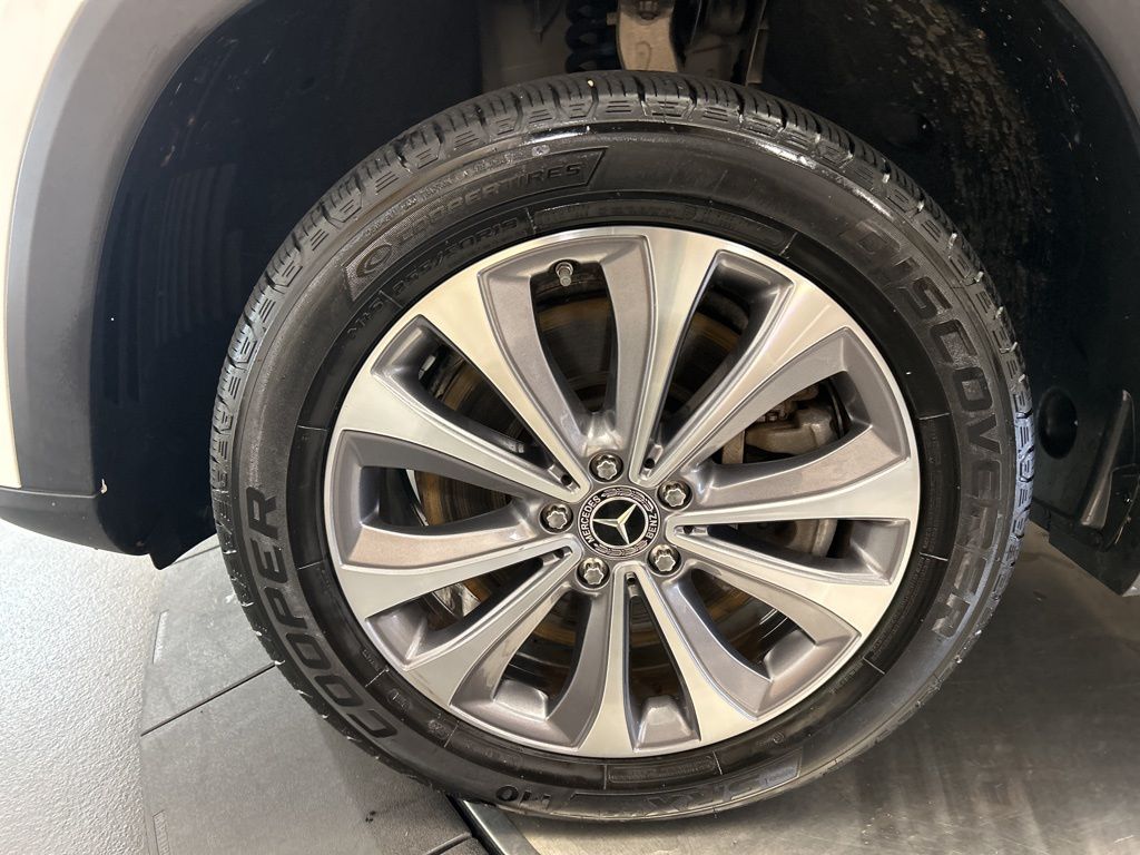 Thumbnail: 2023 Mercedes-Benz GLE - 10