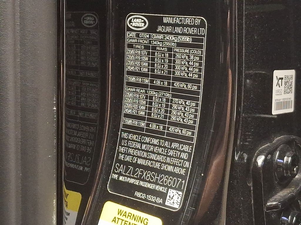 Thumbnail: 2025 Land Rover Range Rover Evoque - 28