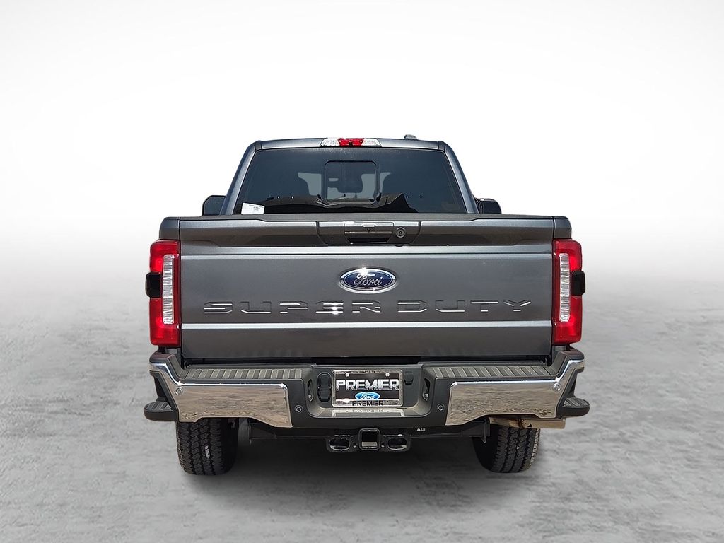 New 2026 Gray Ford Lariat image 9