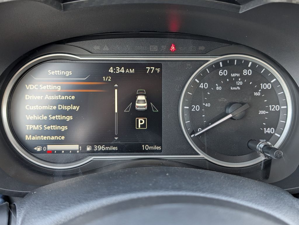 New 2025 Nissan Versa Sedan
