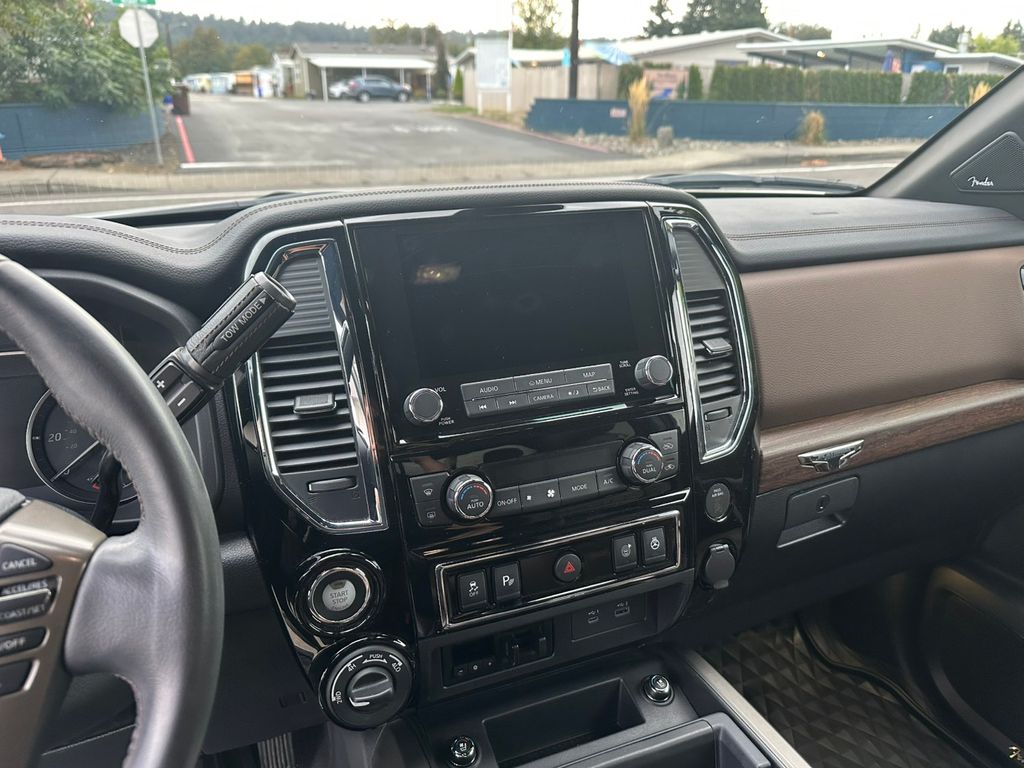 2023 Nissan Titan Platinum Reserve