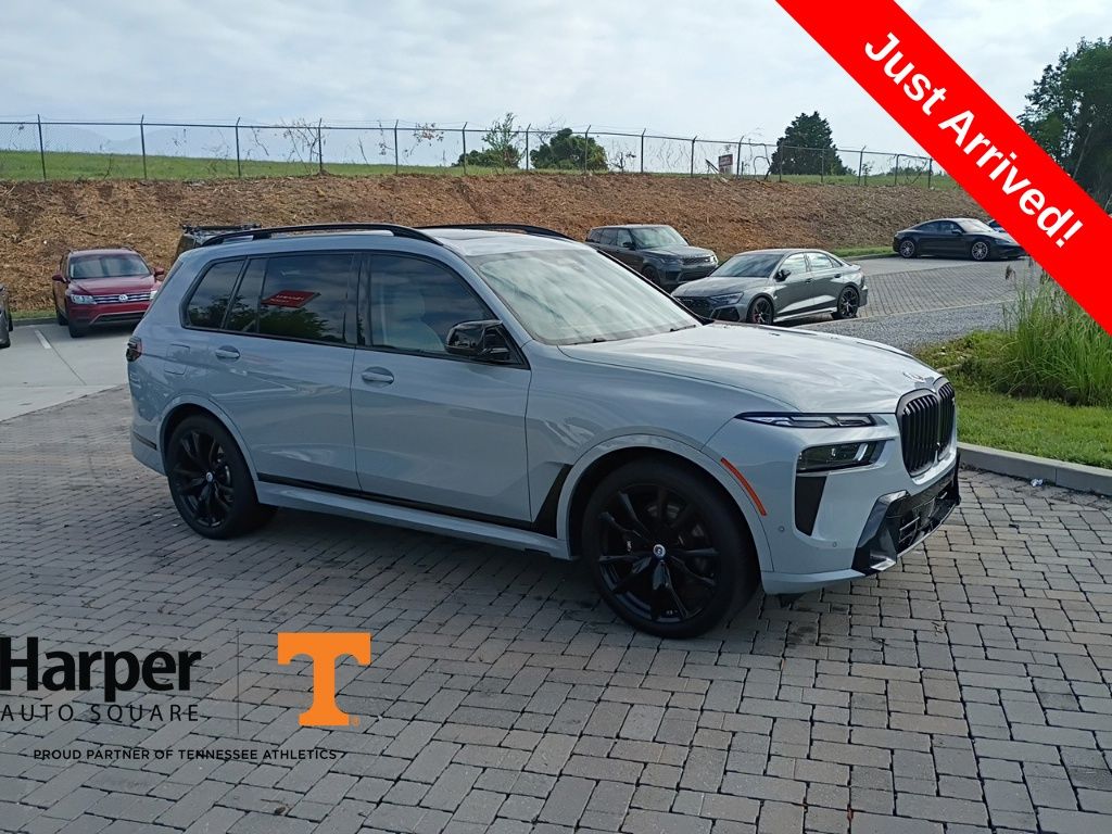 2023 BMW X7 Gris (Brooklyn Gray Metallic) SUV/Crossover Tracción en las cuatro ruedas 8 velocidades Automática