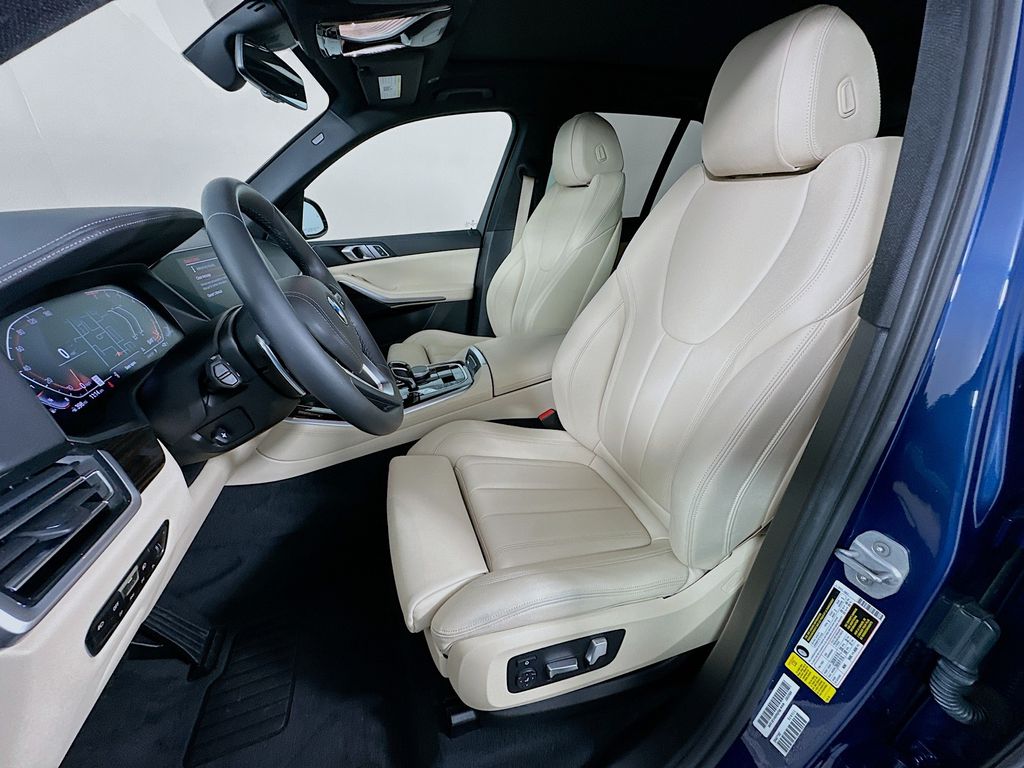 Thumbnail: 2020 BMW X5 - 21
