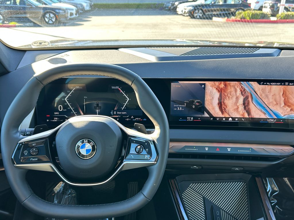 Thumbnail: 2025 BMW X3 - 17