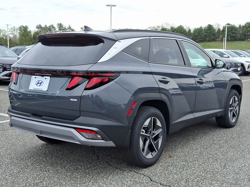 2025 Hyundai Tucson SEL 3