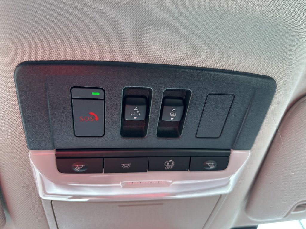 2025 Obsidian Green Pearl Nissan Pathfinder SL FWD SUV