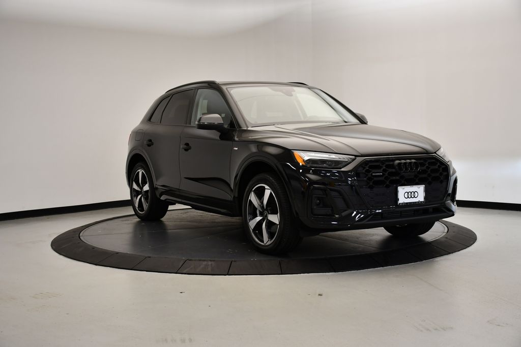 Thumbnail: 2022 Audi Q5 - 7