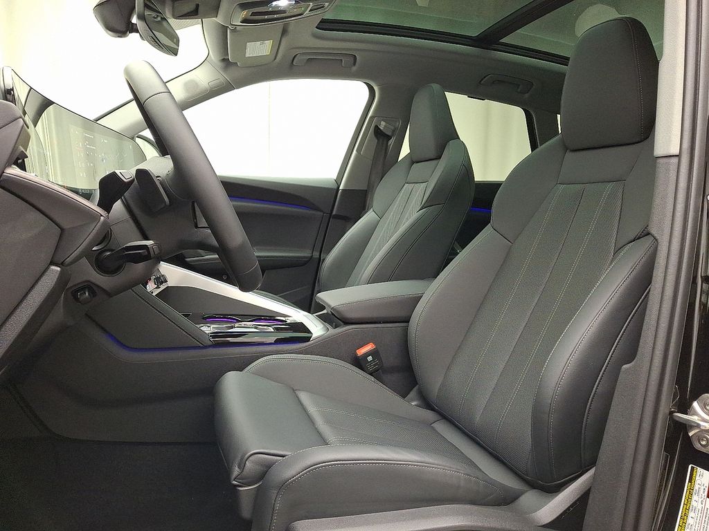 Thumbnail: 2025 Audi Q5 - 8