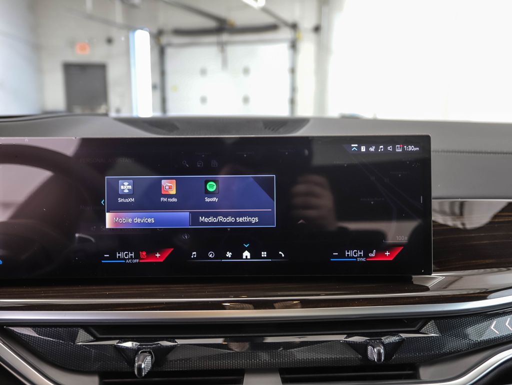 Thumbnail: 2026 BMW X5 - 16