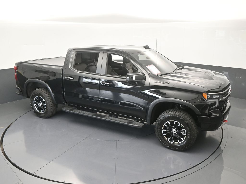 Used 2025 Black Chevrolet ZR2 image 65