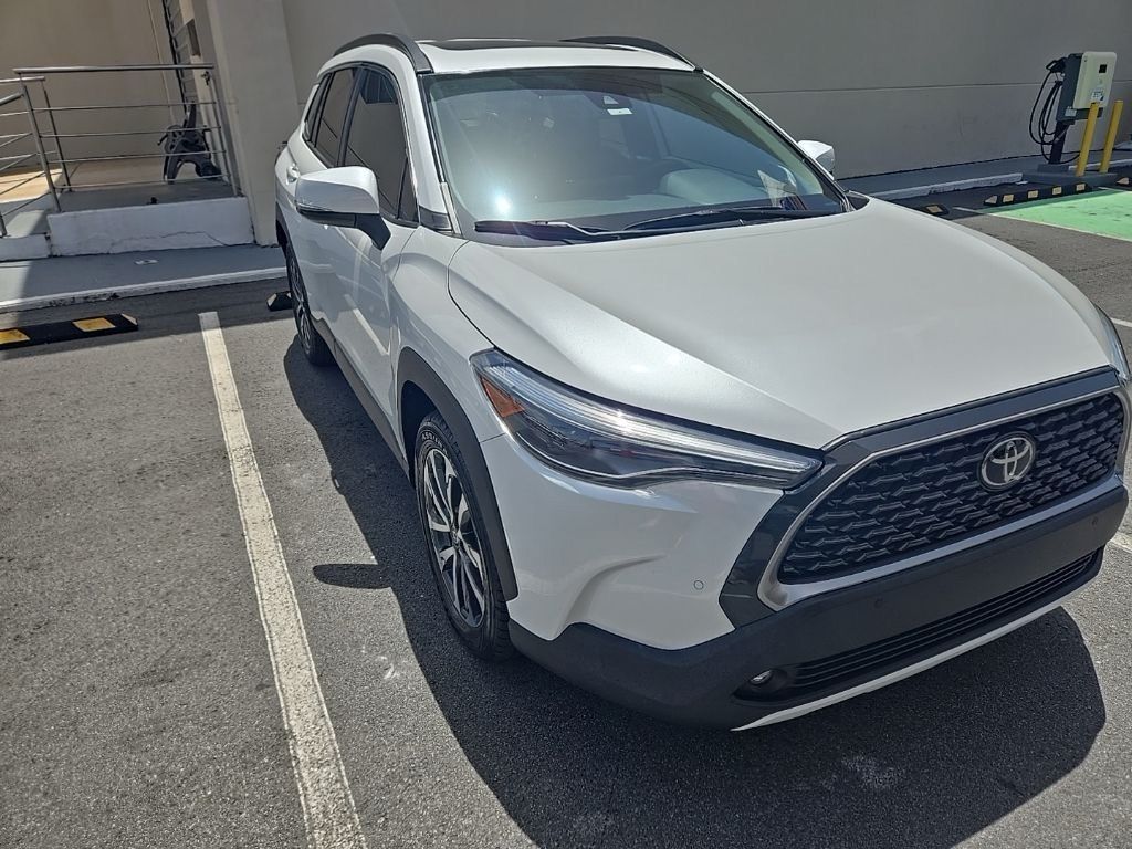Thumbnail: 2022 Toyota Corolla Cross - 2