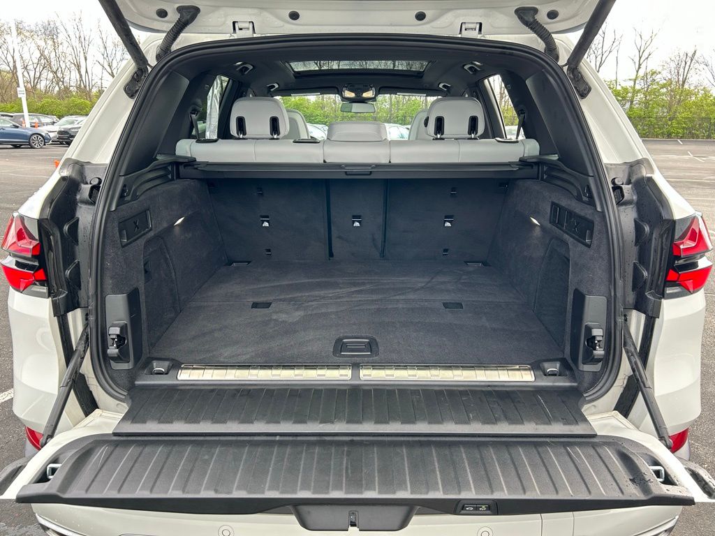 2024 BMW X5 xDrive50e 21