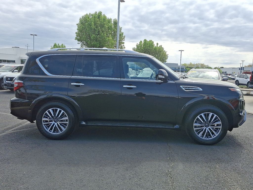 2024 Nissan Armada SL 7