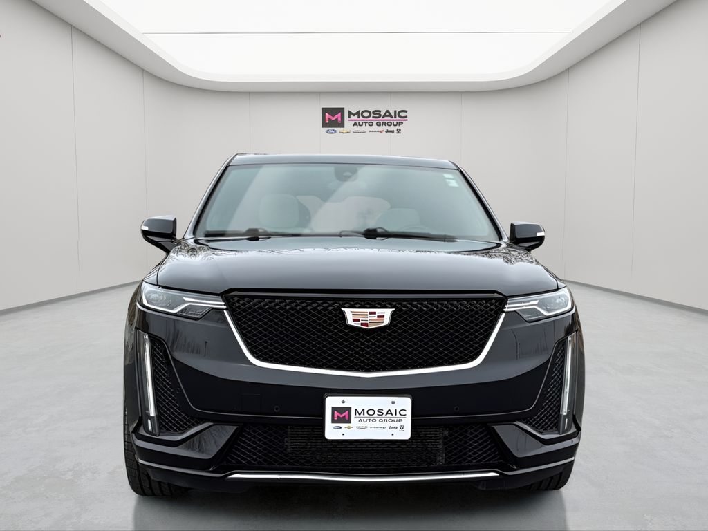 Used 2021 Cadillac XT6 Sport with VIN 1GYKPGRS8MZ182964 for sale in Zumbrota, Minnesota