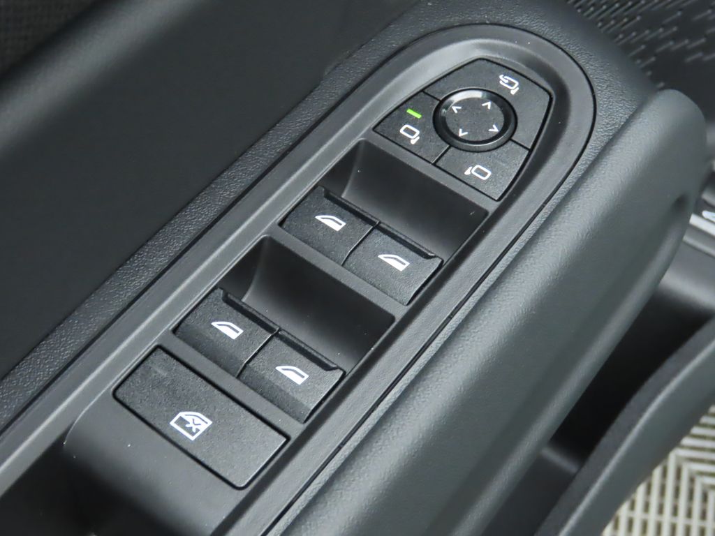 Thumbnail: 2026 MINI Cooper Countryman - 25