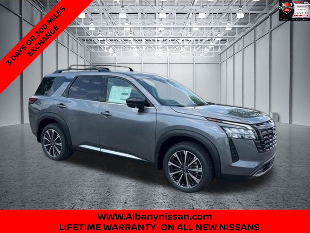 2026 Nissan Pathfinder Platinum