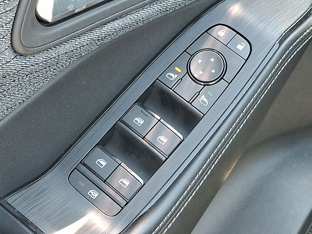 2023 Nissan Rogue — photo 14