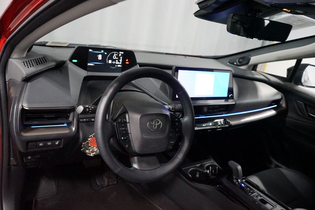 Thumbnail: 2024 Toyota Prius - 7