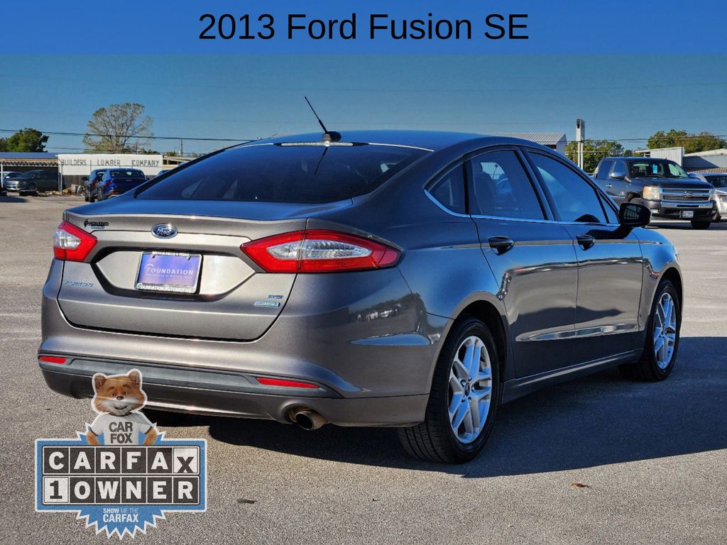 2013 Ford Fusion SE 7