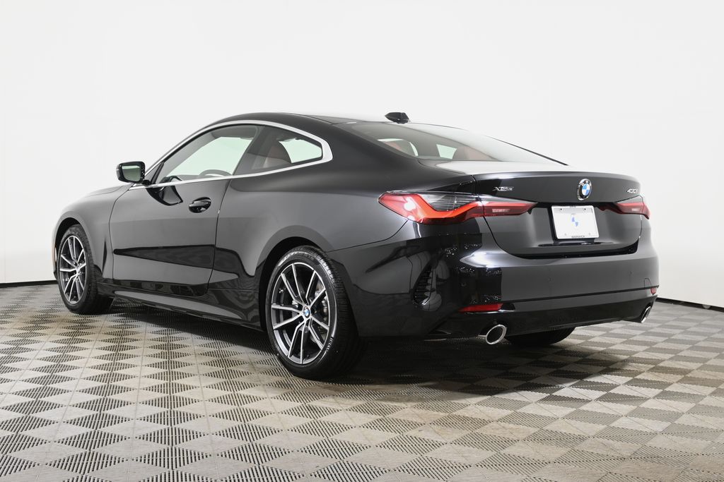 Thumbnail: 2026 BMW 4 Series - 5