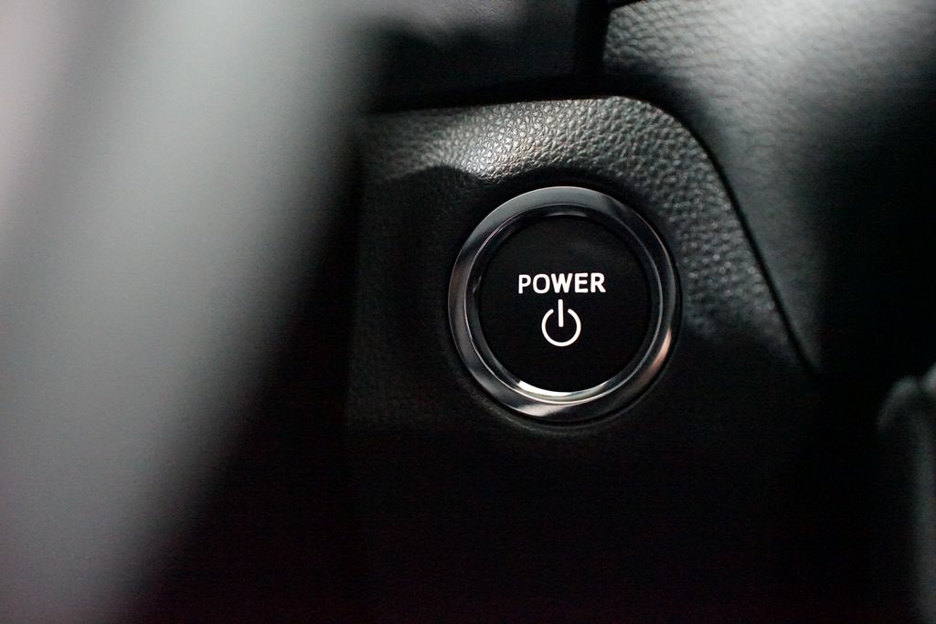 Thumbnail: 2025 Toyota RAV4 - 24