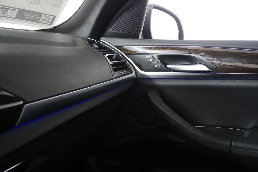Thumbnail: 2024 BMW X3 - 28