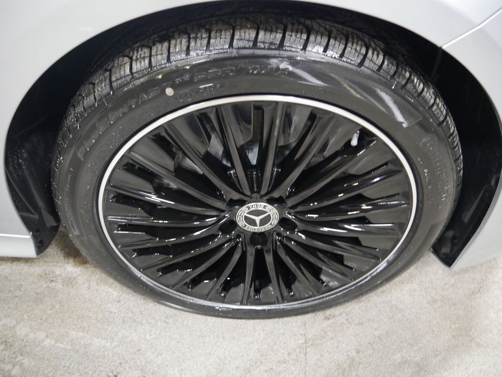 Thumbnail: 2026 Mercedes-Benz CLE - 15